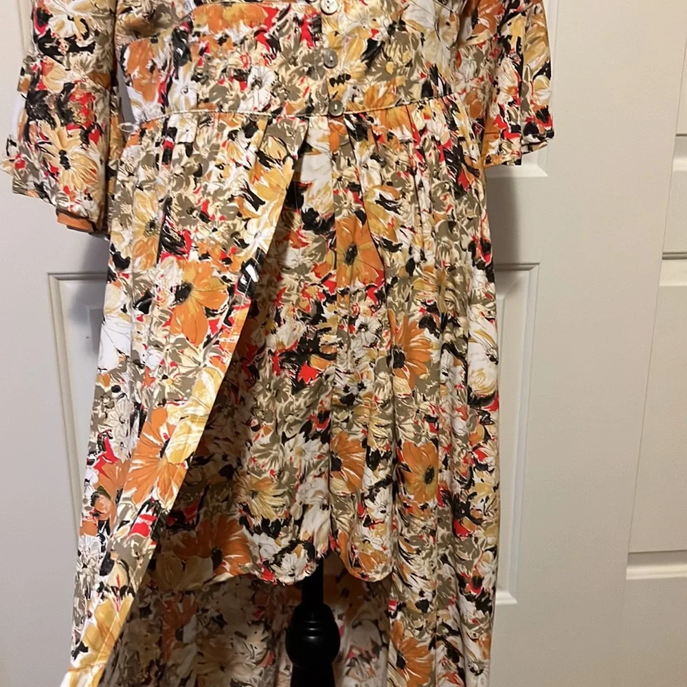 Dress - Picture 3 of 6